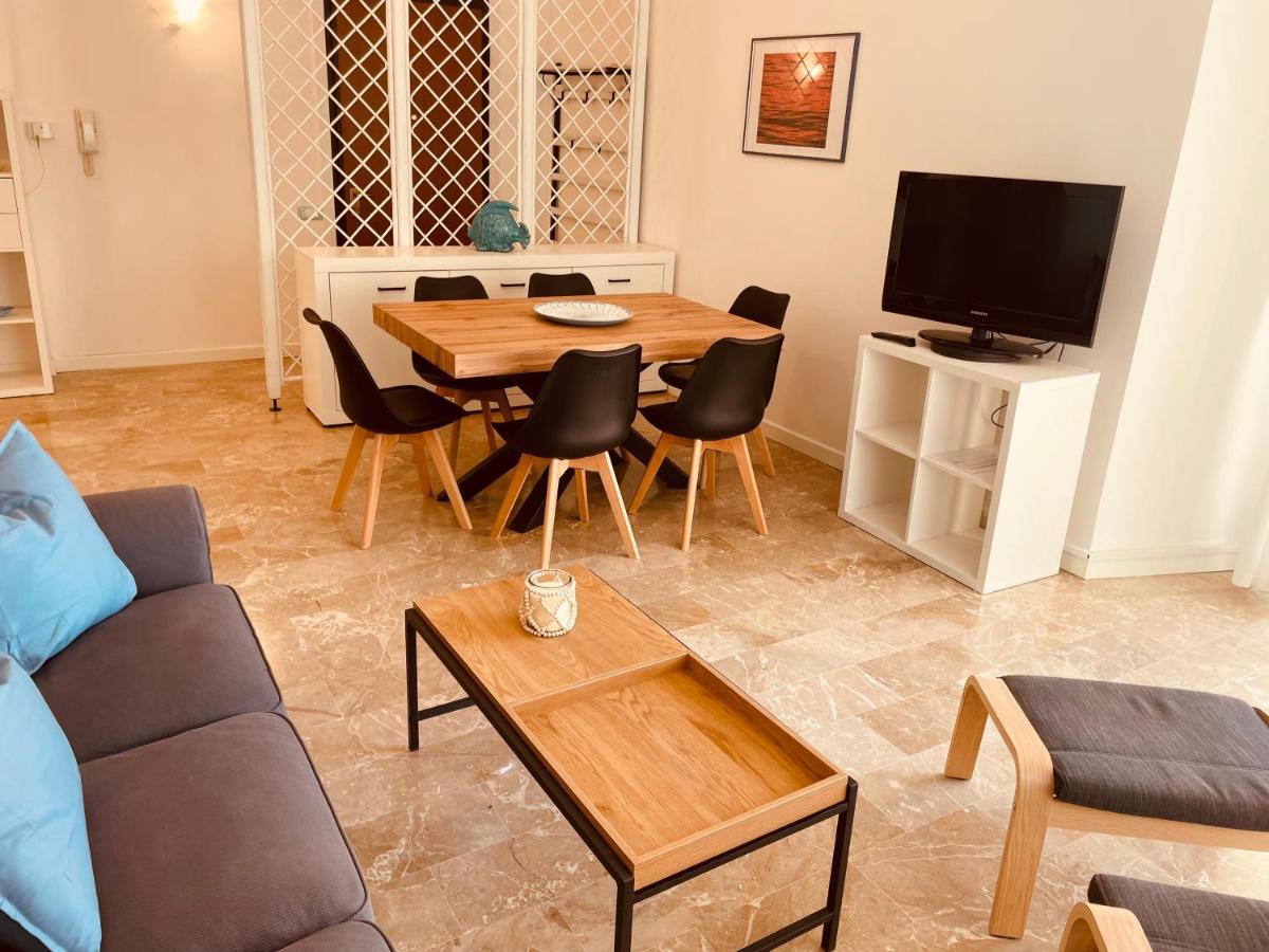לידו די ג'סולו Appartamento Cima - Vista Mare, 3 Camere, Wifi, Family Apartment מראה חיצוני תמונה